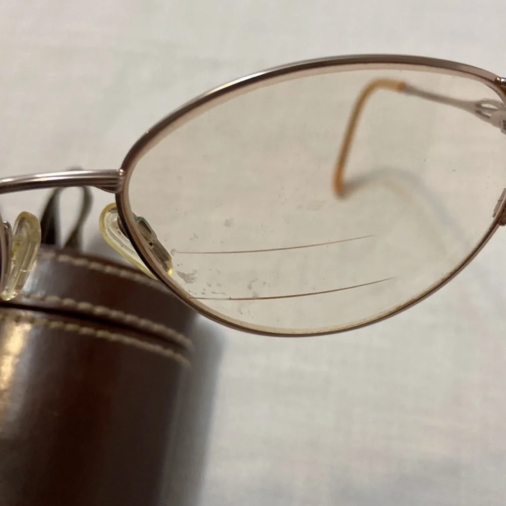 Vintage Eyeglasses Case & Wire Rim Bi-focal Glasses - Flip Top With Mirror -EUC